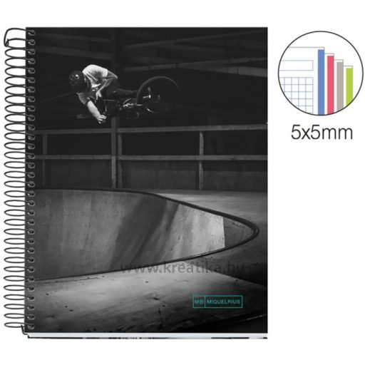 Spirálfüzet A/5 4x35 lapos, négyzetrácsos MQ A/5 "Skate Park