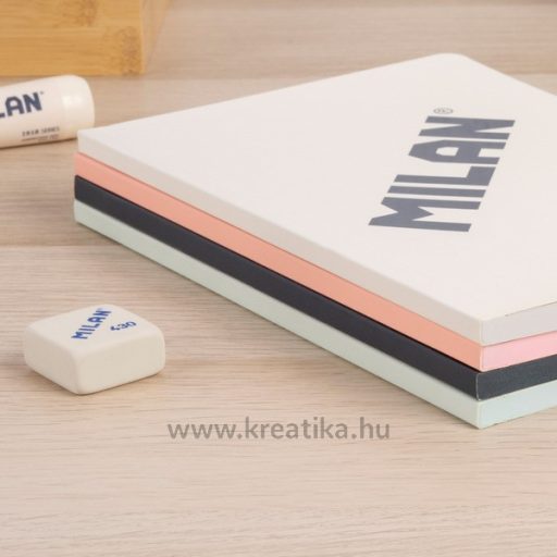 Füzet A/5 48 lapos, vonalas Milan "1918 Series" zöld